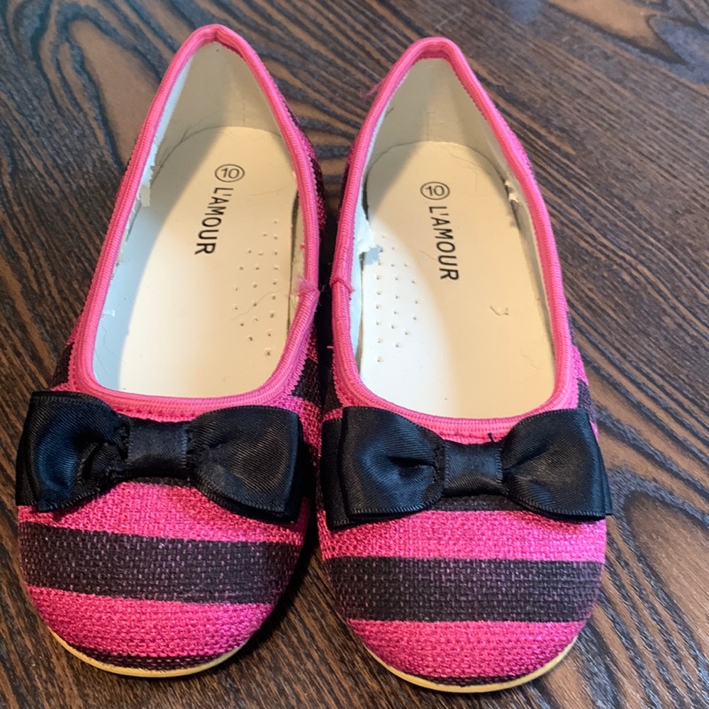 Striped flats. Size 10 but run big.